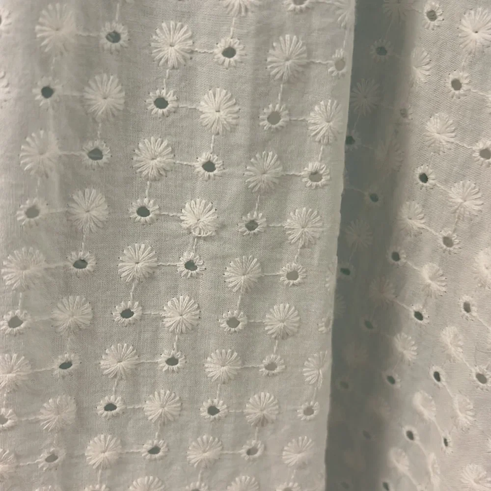 NWOT Zara Eyelet Top
